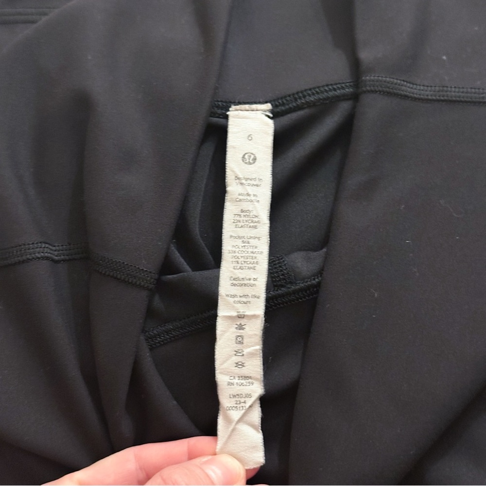 Lululemon Wunder Train High-Rise Tight 28" in Black Size 6 - Picture 7 of 8
